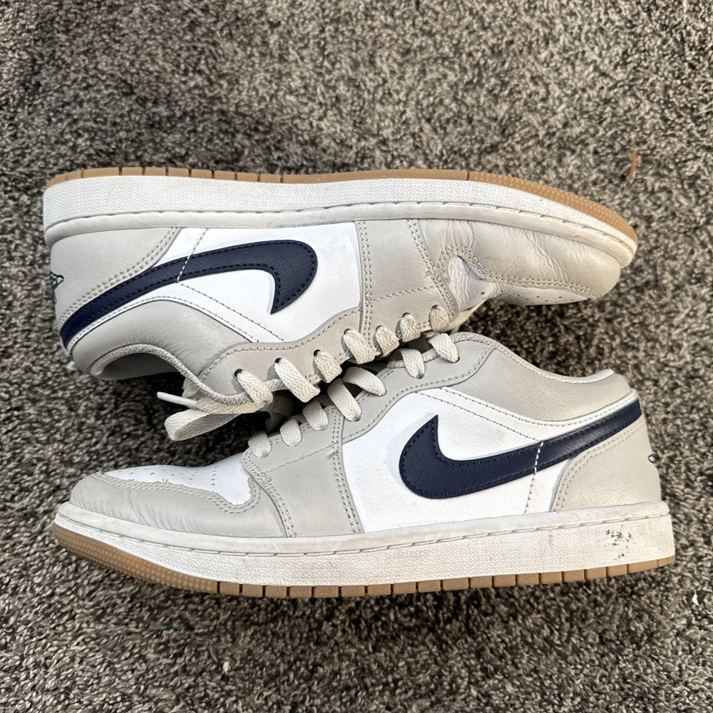 Nike Air Jordan 1 Low "Georgetown" Mens - Size 7 - 553558-146 White/Grey/Navy